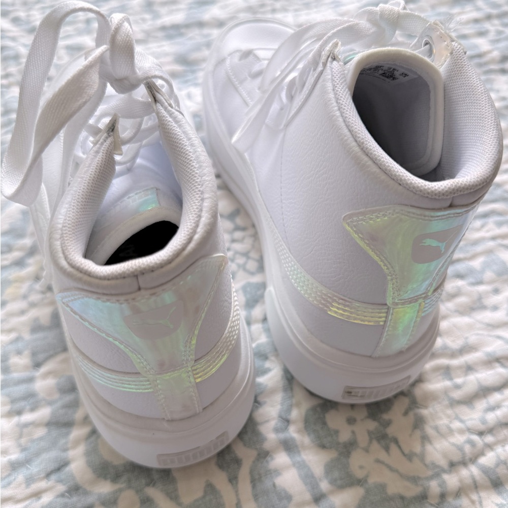 Puma White High-Top Sneakers with Luminescent detail!